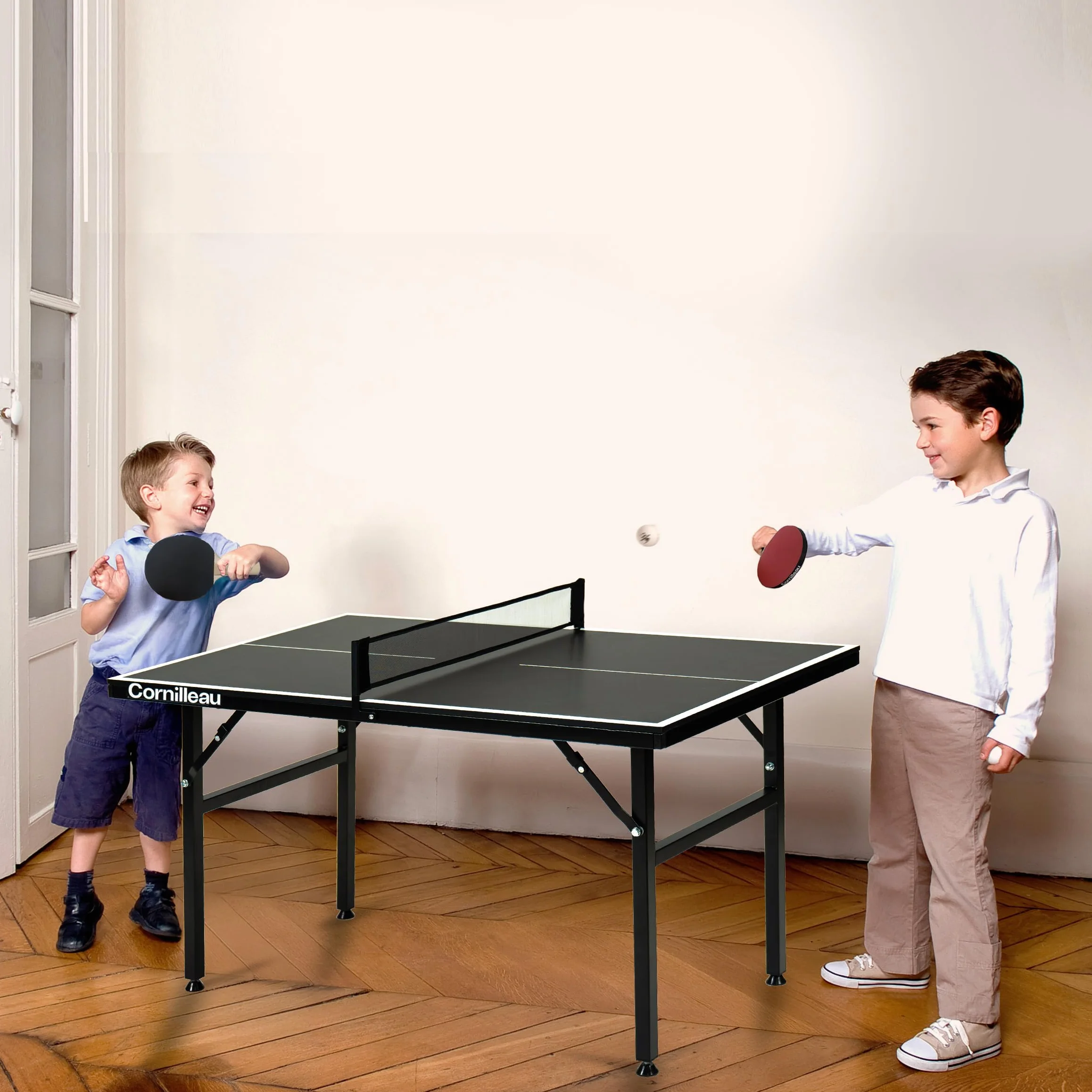 CORNILLEAU Mini Tischtennisplatte – Kompakt, höhenverstellbar und klappbar – 125 x 75 cm – Set mit 2 Schlägern und 3 Tischtennisbällen – Perfekt für Kinder und Erwachsene