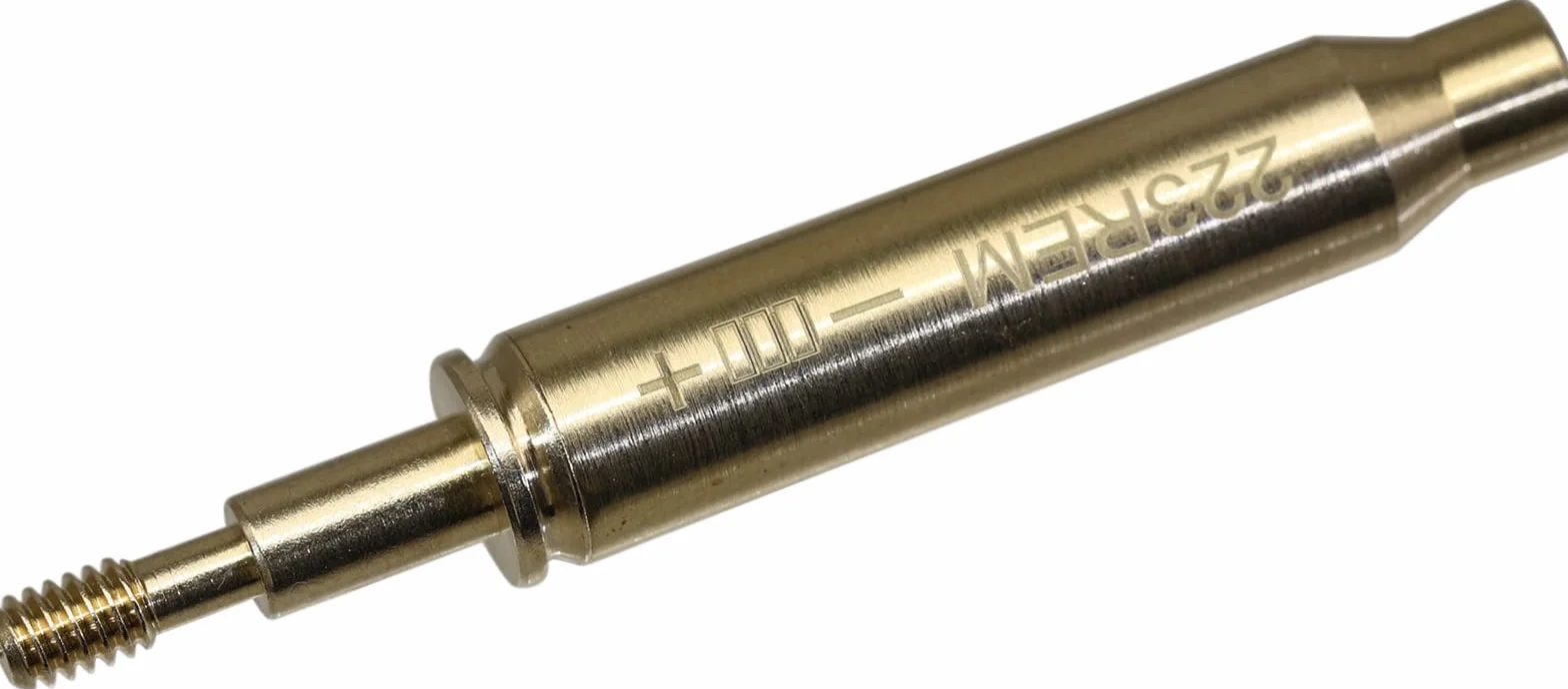 223REM Armbrust Bogenschießen Pfeil Red Bore Sighter Tool zum Aufschrauben auf Pfeile mit 2 Sätzen Batterien