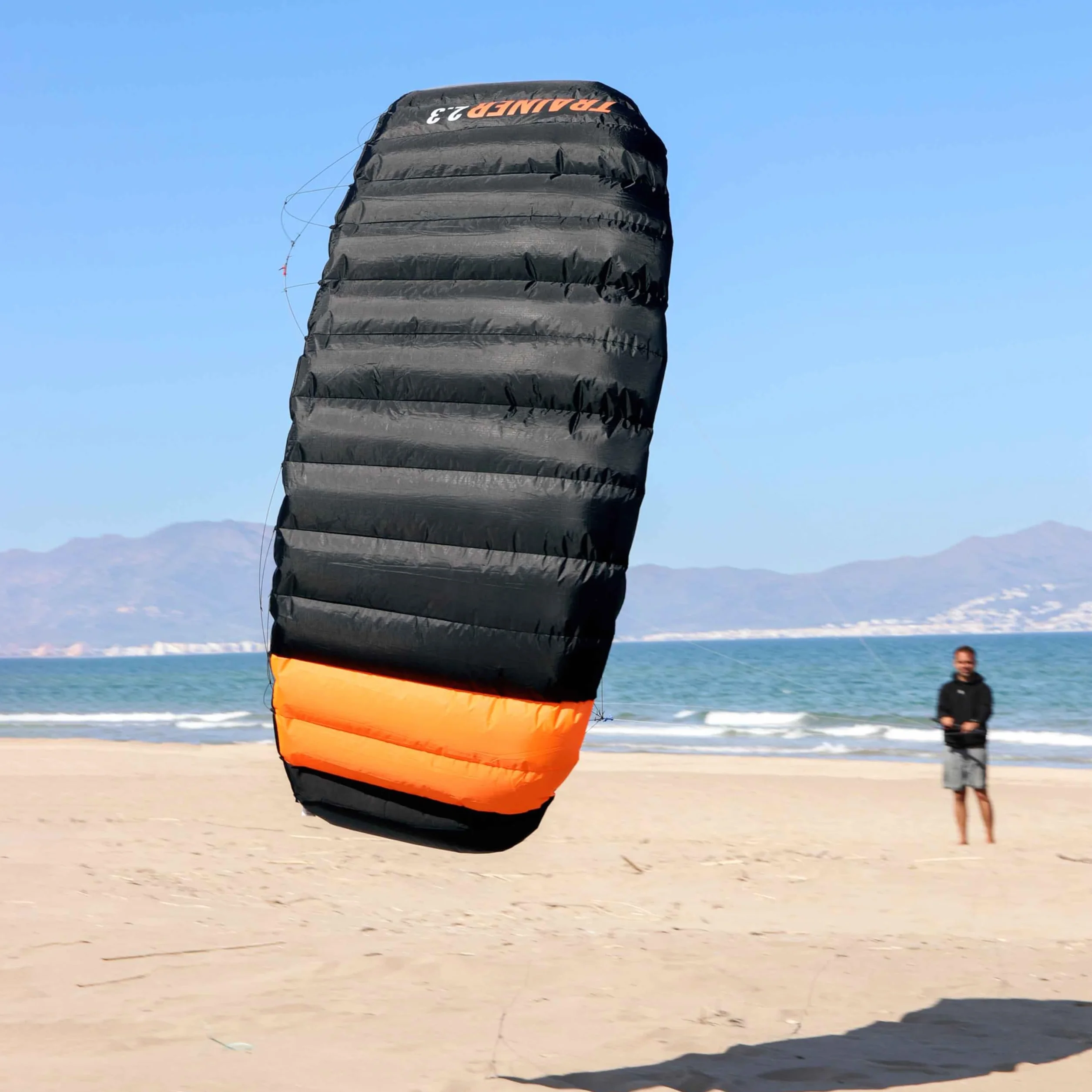 Wolkenstürmer Paraflex Trainer 2.3 – Flugfertiger 3-Leiner Trainer Kite mit Trainerbar und Dyneema Schnüren – 230 cm Lenkmatte & Windtrainer