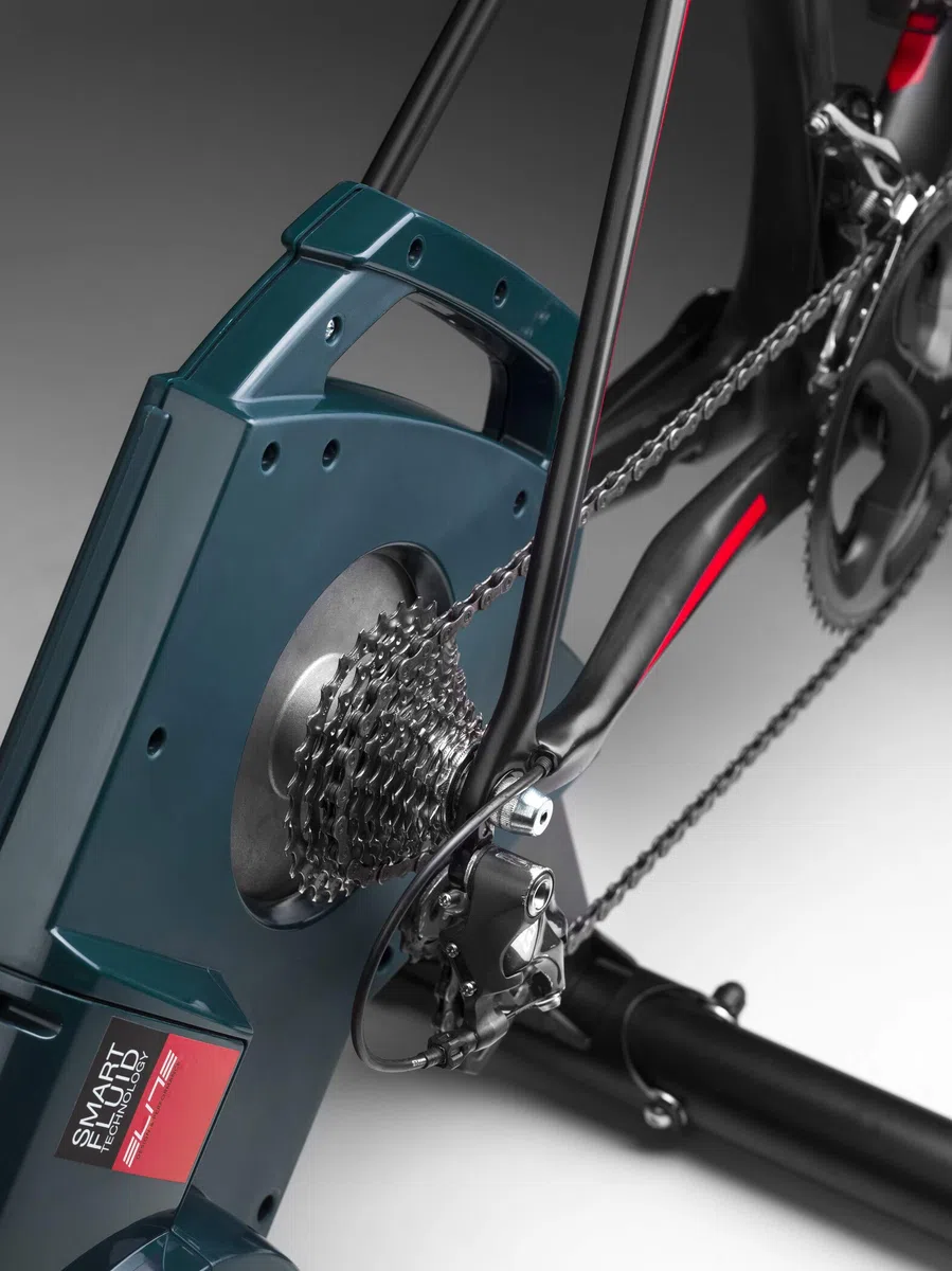 Elite Turno Smart Trainer Direct Drive – Interaktiv ANT+ Bluetooth – Bis 2300W 18% Steigung – Für Zwift Virtual Training Rennrad MTB Hometrainer
