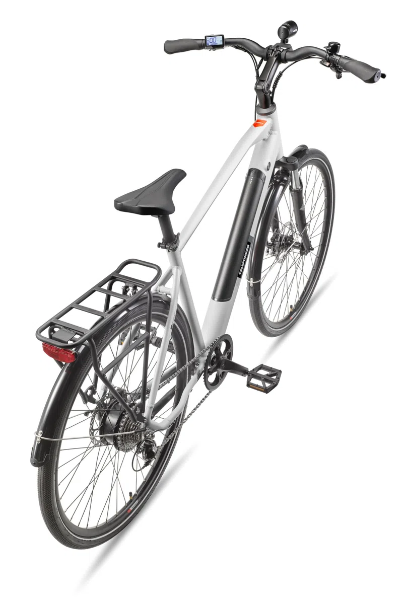 TELEFUNKEN E-Bike 28 Zoll Fahrrad für Herren | Trekking Pedelec mit 8-Gang Kettenschaltung & Scheibenbremsen | Elektrofahrrad mit 250 W Heckmotor & integriertem 417,6 Wh Li-Ion-Akku