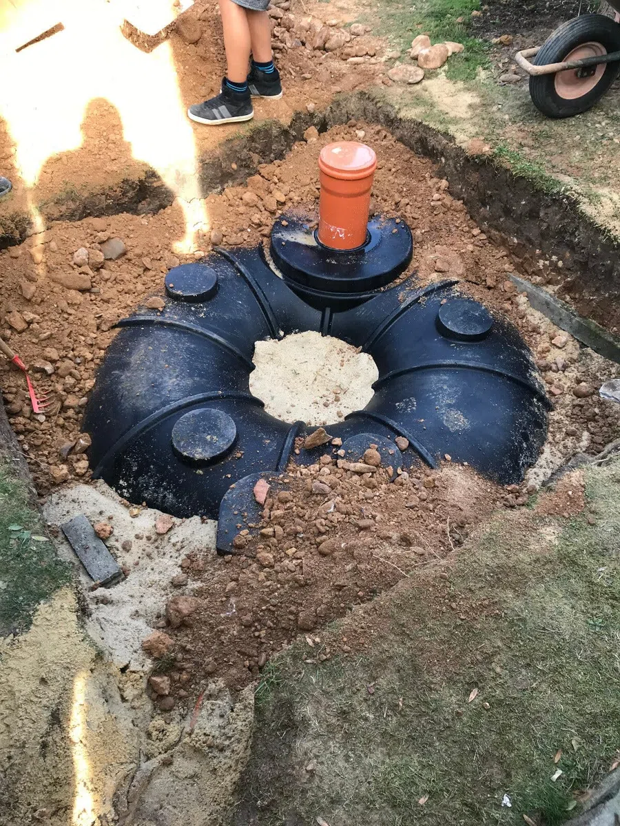 Abwassersammelgrube Flacher Fäkalientank Abwassertank DIBT-Zulassung 1500 L