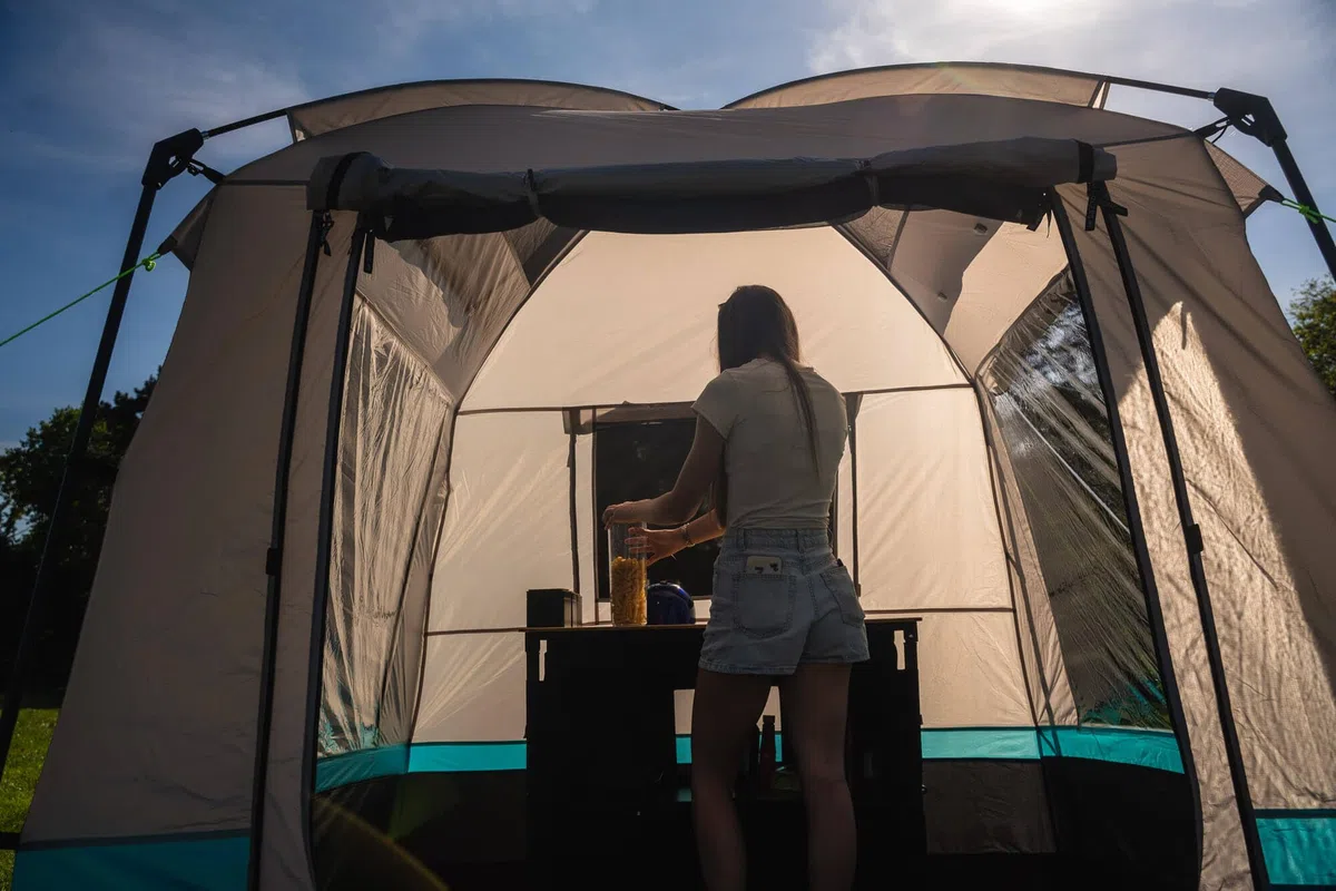 OLPRO Pod Küchen- und Nutzzelt, 2 x 2 m, Outdoor-Küchenzelt, 5000 mm H/H, wasserdicht, UV-Schutz, eingenähte Bodenplane, perfektes Camping-Zubehör für die Aufbewahrung